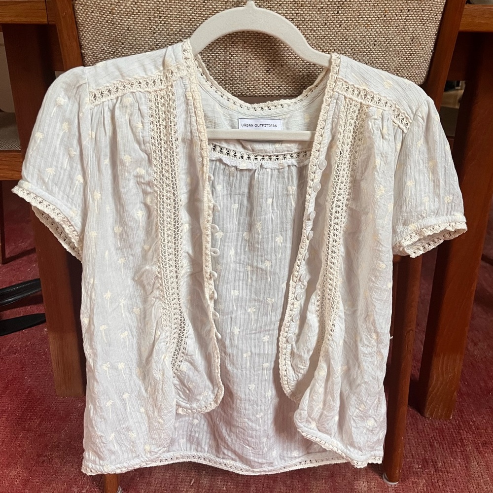 URBAN OUTFITTERS PEASANT BLOUSE